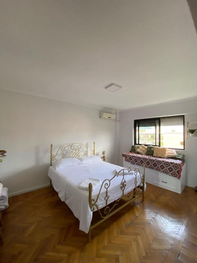 Entire Serviced Apartment With A Beautiful View Тирана Экстерьер фото